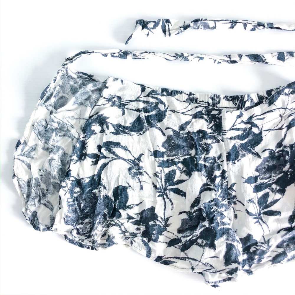 Free People Sarong Wrap Shorts - Picture 7 of 8